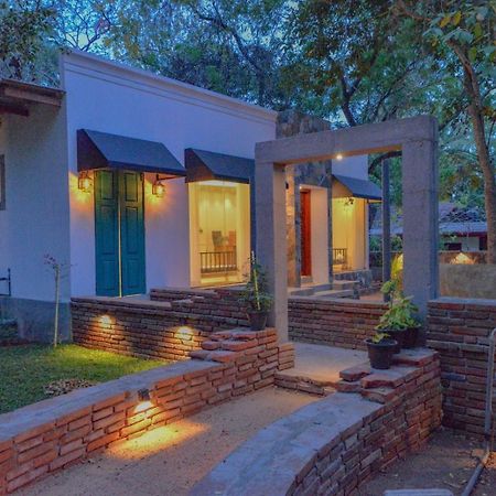 Twin Blocks Nature Resort Anuradhapura Exterior foto